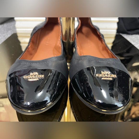 COACH BONNIE BALLET BLACK LEATHER PATENT CAP TOE 7.5 NEW WITHOUT TAGS - Picture 10 of 11